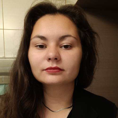 Спікер:   - Лікарка, тренерка з особистісного розвитку, член УАХП, психологиня (консультант/учитель) 