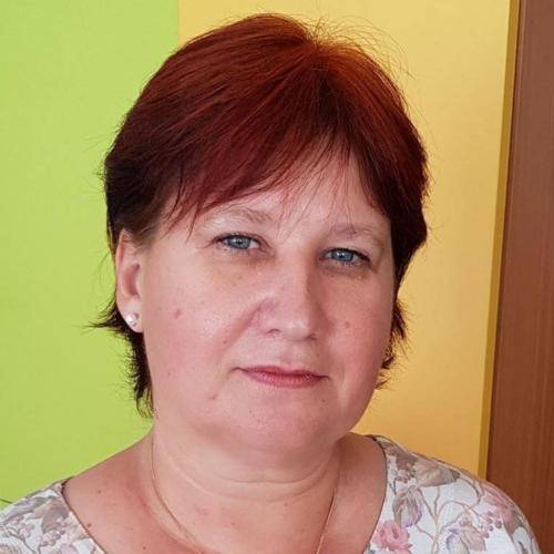 Спікер:   - Вчителька початкових класів Ліцею 24 ім. М.Конопницької, старший викладач кафедри педагогіки ЛОІППО, тренерка НУШ, супервізор (консультант/учитель) 