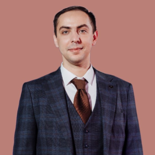 Спікер:   - сертифікований учитель історії, тренер-педагог НУШ, співавтор модельних навчальних програм, підручників. (консультант/учитель) 