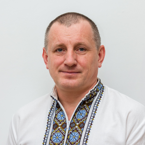 Спікер:   - завідувач кафедри фізичного виховання та реабілітації ТНПУ ім. В.Гнатюка, кандидат наук з фізичного виховання і спорту, доцент (консультант/учитель) 