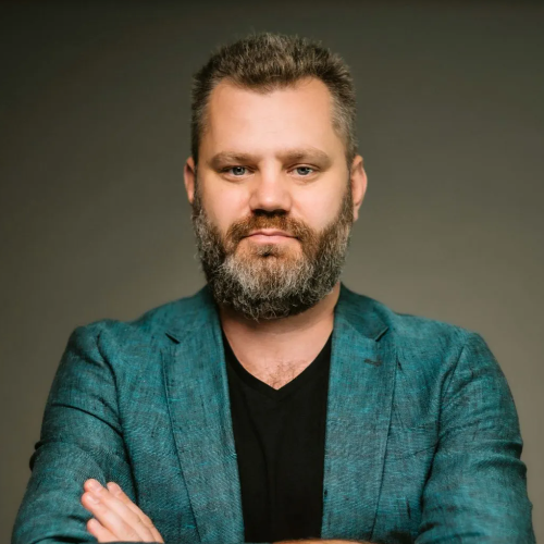 Спікер:   - учитель історії Черкаської гімназії №9, учитель-методист, сертифікований вчитель, фіналіст національної премії GTPU-2025 (консультант/учитель) 